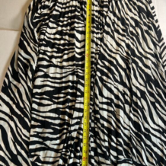 Express High Waisted Pleated Maxi Skirt Tiger Print L - Picture 4 of 10